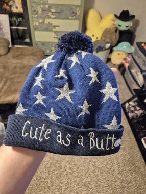 Loungefly coraline hat